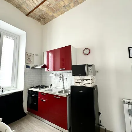 Casualsuitemachiavelli * Roma